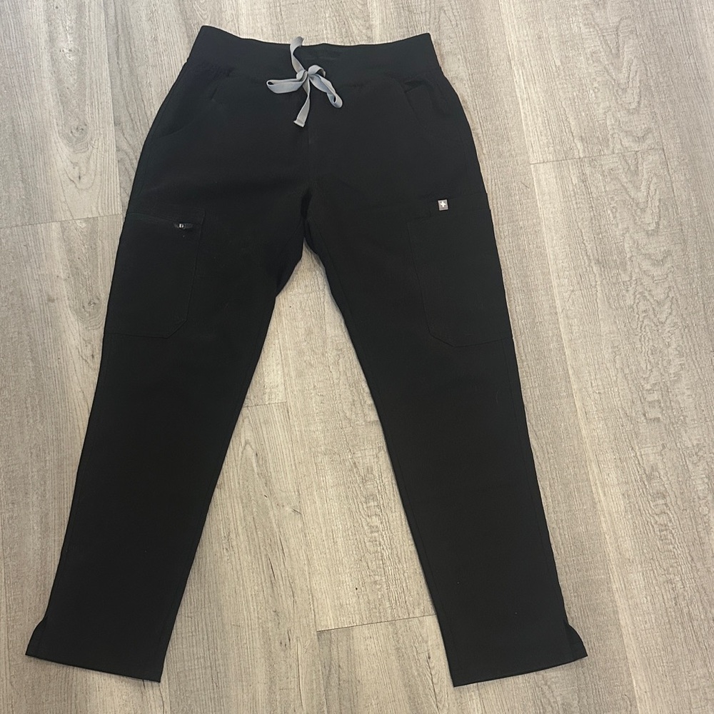 Figs Black Joggers with Gray Tie